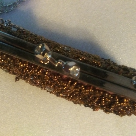 NWOT The pyramid collection beaded purse - Picture 2 of 7